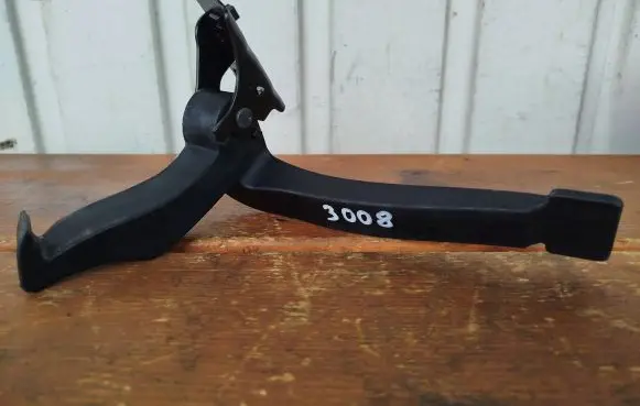 Peugeot 3008 II Engine bonnet (hood) release handle 9827086480
