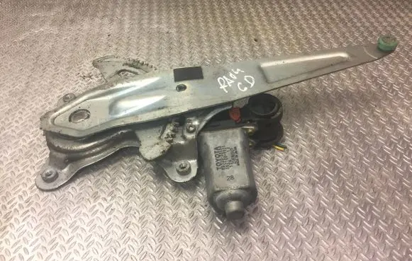 Toyota RAV 4 (XA20) Rear window lifting mechanism without motor 8572032150