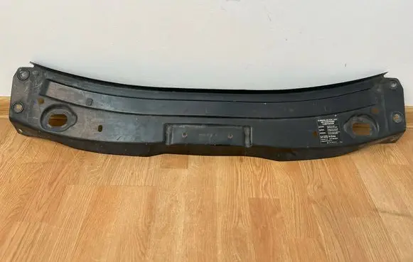 Mercedes-Benz ML W164 Top upper radiator support slam panel A1646200486