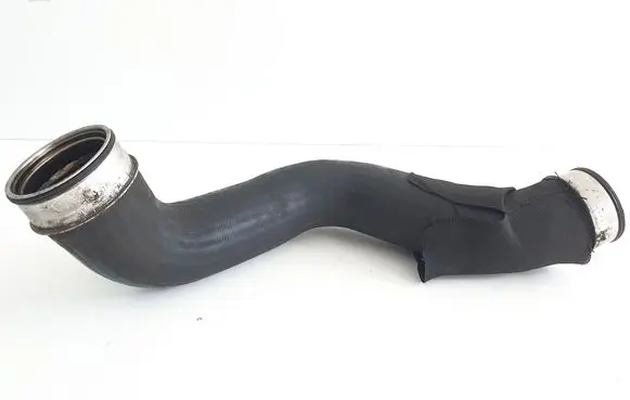 Mercedes-Benz E W211 Intercooler hose/pipe A2115282482