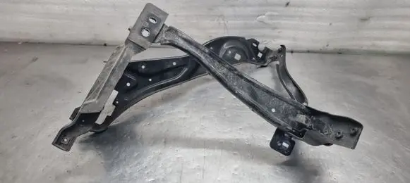 Mercedes-Benz E W212 Headlight/headlamp mounting bracket PP212620022