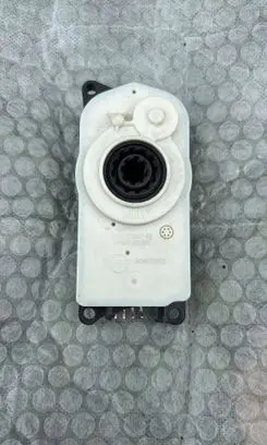 BMW 3 G20 G21 Radiator active air flap actuator 5811R1001
