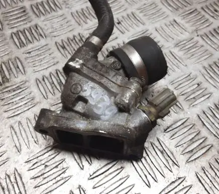 Thermostat/thermostat housing