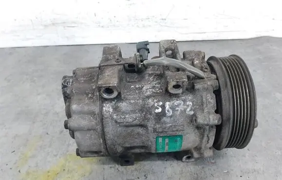 Volvo V50 Air conditioning (A/C) compressor (pump) 3M5H19D629HB