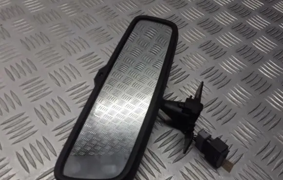 Opel Vectra C Rearview mirror trim E11025611