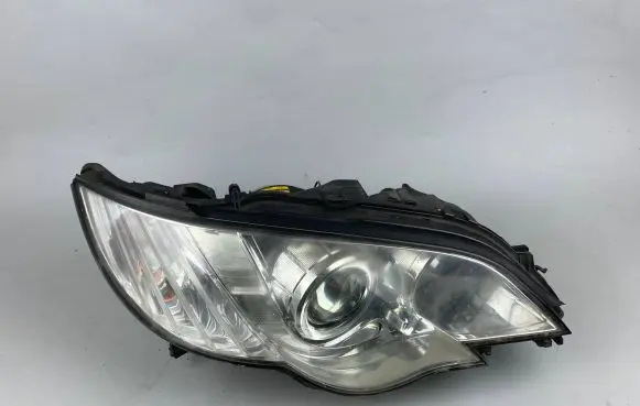 Subaru Outback Headlight/headlamp