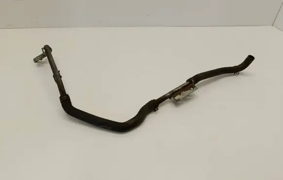 Engine coolant pipe/hose