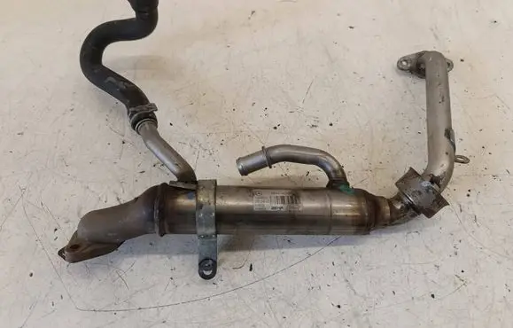 Mercedes-Benz A W169 EGR valve cooler A6401400575 134603