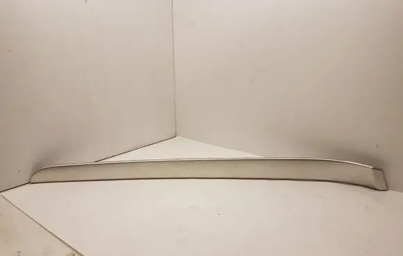 Audi A4 S4 B7 8E 8H Front door trim bar 8E0867410