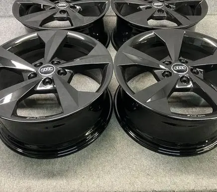 Audi A3 8Y R18 alloy rim 8Y0601025CP