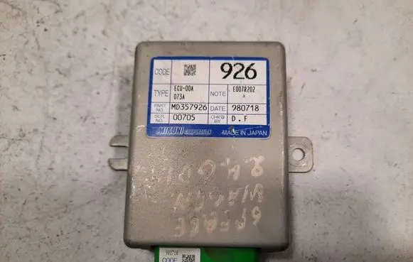 Mitsubishi Space Wagon Other control units/modules ECU00A073A MD357926