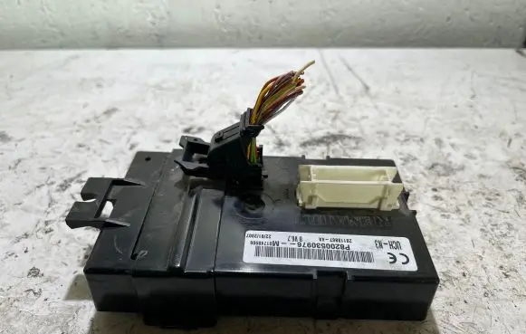 Renault Trafic II (X83) Comfort/convenience module 8200530976 281188674A