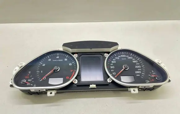 Audi A6 S6 C6 4F Speedometer (instrument cluster) 4F0920933K