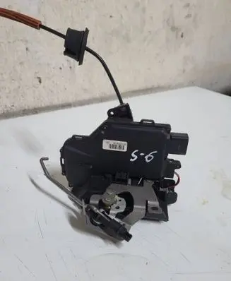 Audi A4 S4 B6 8E 8H Rear door lock 8E0839016C PA6630AG