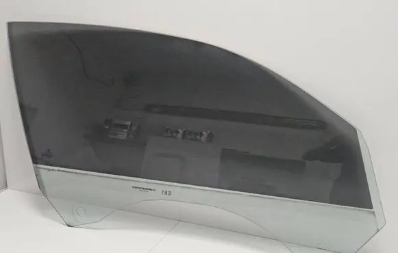 BMW 1 E82 E88 Front door window/glass (coupe) 43R001582 AS2M3240DOT682 E000199
