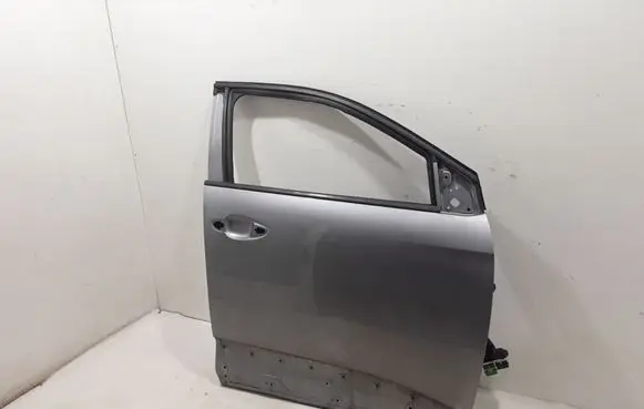 Door (2 Door Coupe)