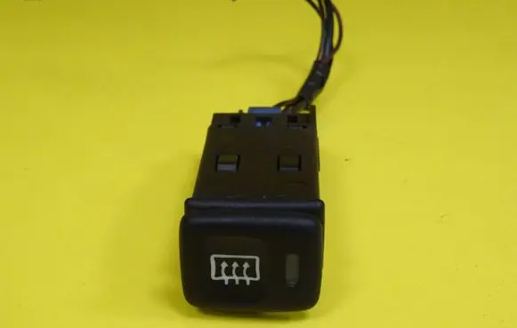 Rover 25 Windscreen/window heater switch