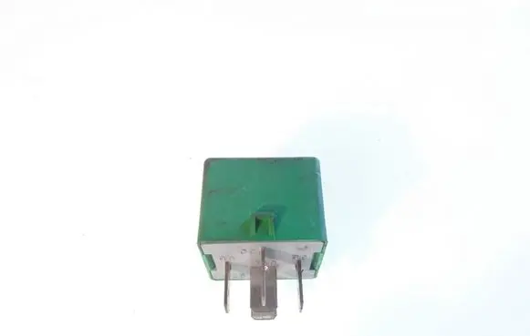 Peugeot 406 Other relay 12V35A03531