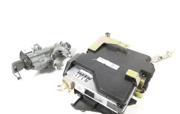 Engine ECU kit and lock set