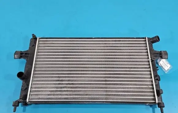 Opel Zafira A Coolant radiator IMPRK1537981