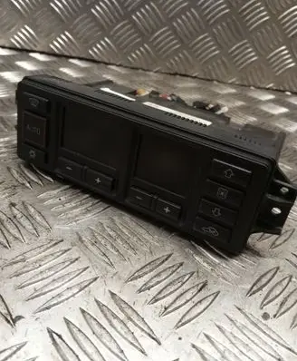 Audi A3 S3 8L Climate control unit 5HB00760800