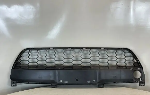 Mazda 2 Front bumper lower grill D651501T1