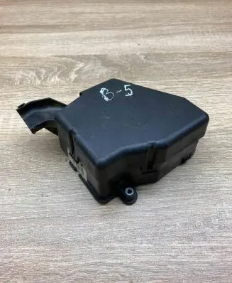 Audi A4 S4 B5 8D Fuse box set 8D1941824