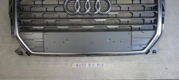 Audi Q2 - Front bumper upper radiator grill 81A853651 BAA70322 9101112