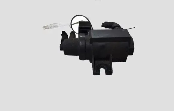 BMW 1 E81 E87 Turbo solenoid valve 70206301 780539101