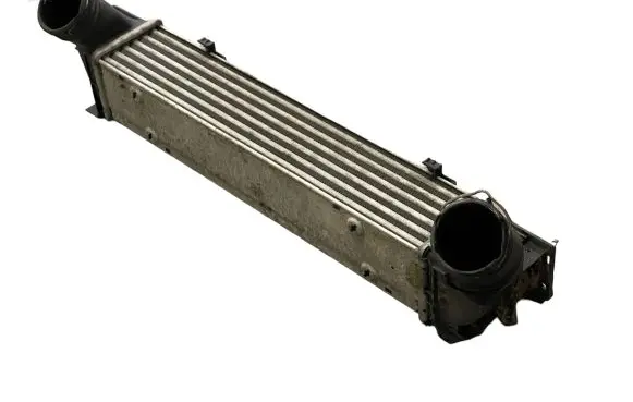 BMW X1 E84 Intercooler radiator 3093796 7524916