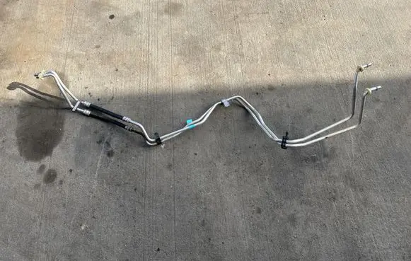 Dodge Durango Gearbox oil cooler pipe/hose 68244072AB 83445B