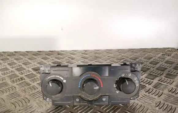 Jeep Grand Cherokee (WK) Climate control unit P55037979AA