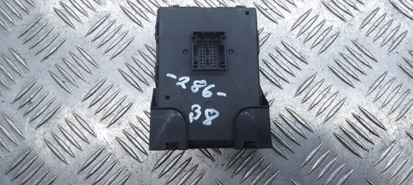Keyless (KESSY) go control unit/module