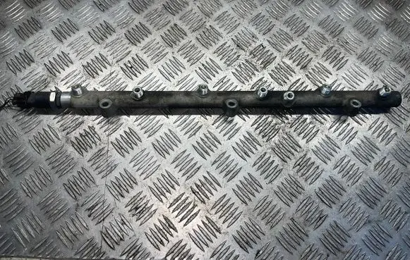 BMW 5 E39 Fuel main line pipe 0445216002 003514
