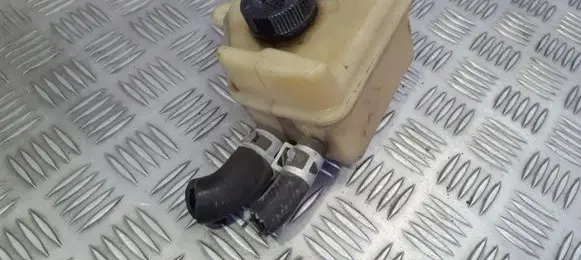 Mazda Demio Power steering fluid tank/reservoir