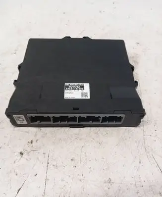 Toyota Prius (XW30) Engine control unit/module ECU 8968147100 2850000266