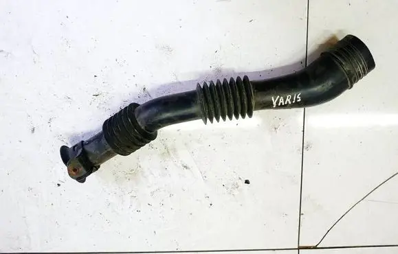 Toyota Yaris Air intake hose/pipe 1775123030