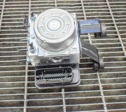 BMW 4 F32 F33 ABS Pump 10022013764 6891612