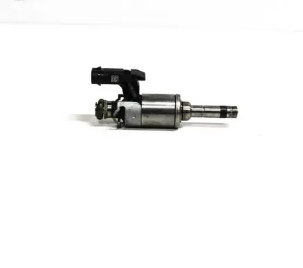 Audi A4 S4 B9 8W Fuel injector 0261500354
