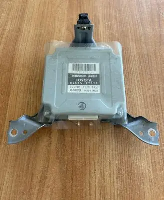 Toyota Prius (NHW20) Gearbox control unit/module