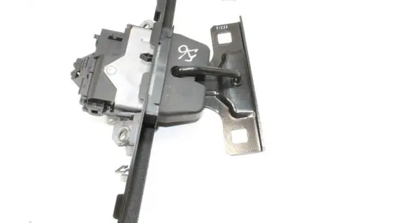 Ford Kuga I Tailgate/trunk/boot lock/catch/latch 8V41S442A66AC