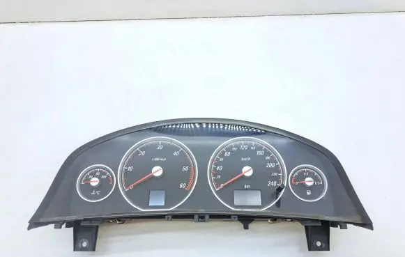 Opel Signum Speedometer (instrument cluster) 93182021