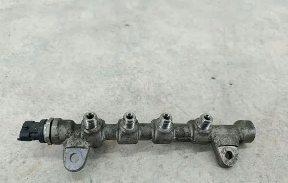 Fiat Punto Evo Fuel main line pipe 