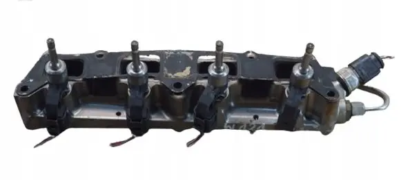 Skoda Octavia Mk2 (1Z) Fuel main line pipe 03F906036F