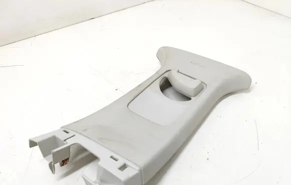 Ford Focus (B) pillar trim (top) JX7BA24582