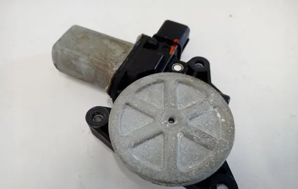 Tesla Model S Sunroof motor/actuator 17309311708