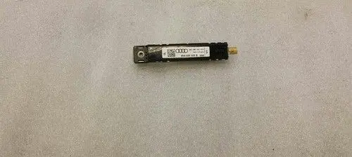 Audi A3 S3 8V Aerial antenna switch 8V4035225B
