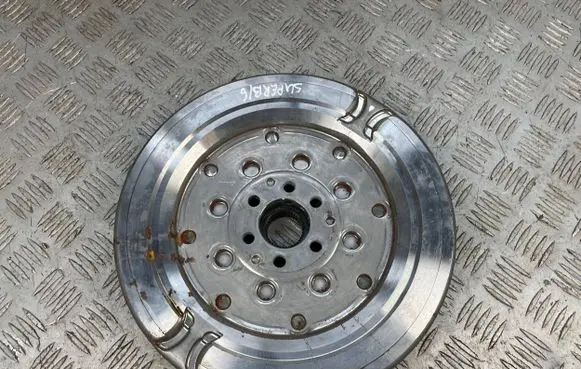 Skoda Superb B8 (3V) Flywheel 04E105266AD