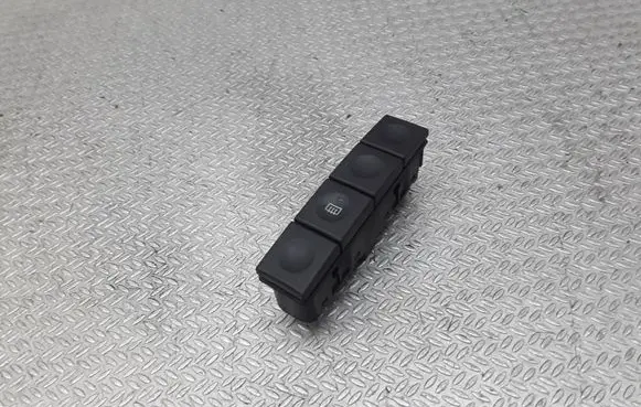 Ford Fusion Windscreen/window heater switch