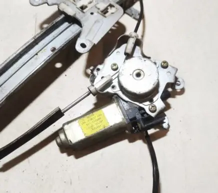 Nissan Almera Rear door window regulator motor 827310n007 mhr511116